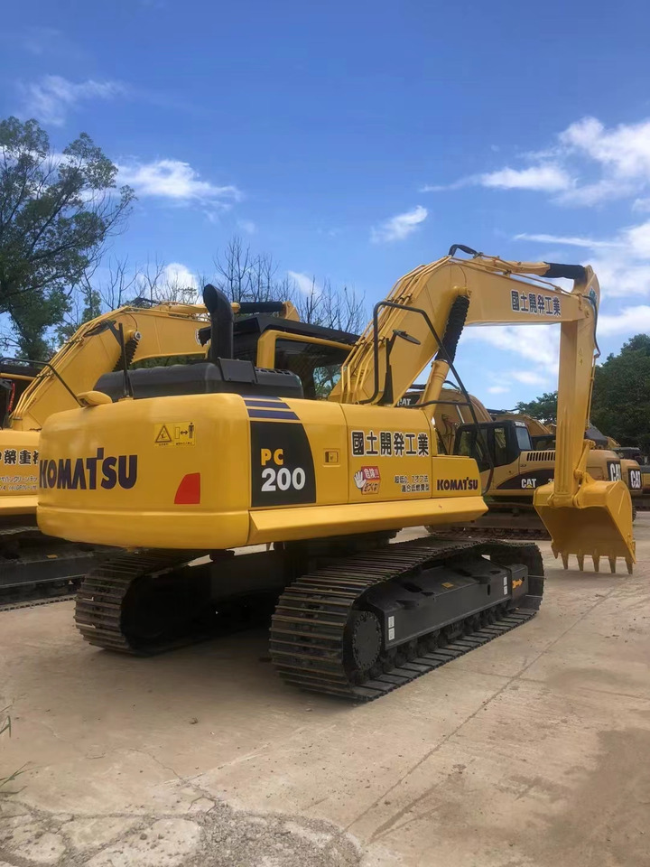 Komatsu PC200-8 Excavator - Excavadora de cadenas: foto 2 Komatsu PC200-8 Excavator - Excavadora de cadenas: foto 2