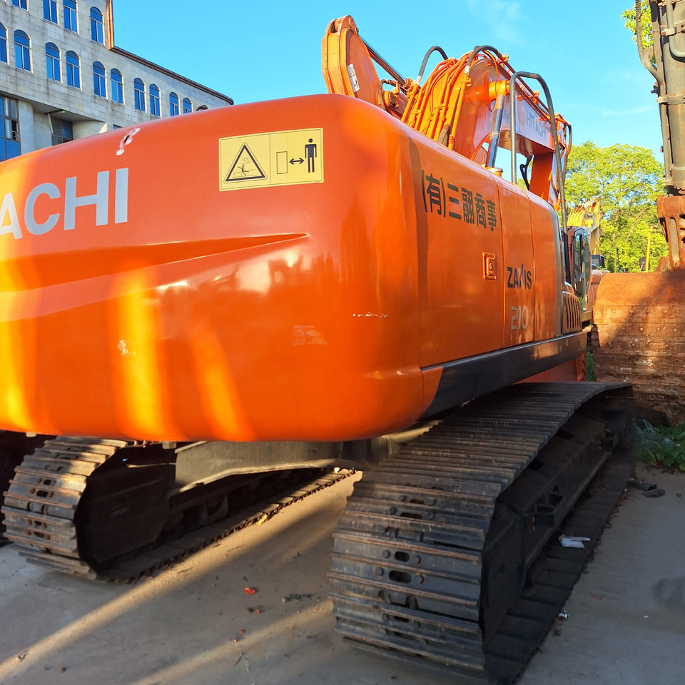Second hand Hitachi ZX210 excavator - Excavadora: foto 4 Second hand Hitachi ZX210 excavator - Excavadora: foto 4
