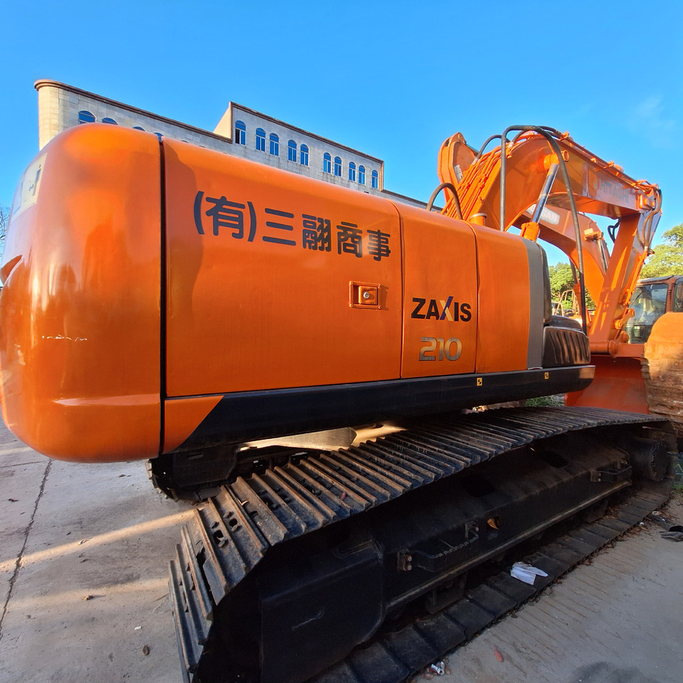Second hand Hitachi ZX210 excavator - Excavadora: foto 1 Second hand Hitachi ZX210 excavator - Excavadora: foto 1