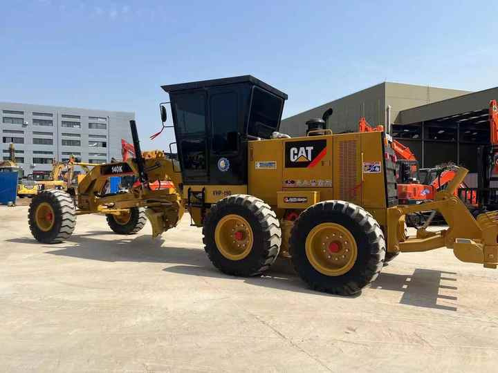 Excavadora Used excavator High Load Capacity Hitachi ZX200-3 Used Excavator with Track Core Components Included Engine and Pump: foto 6