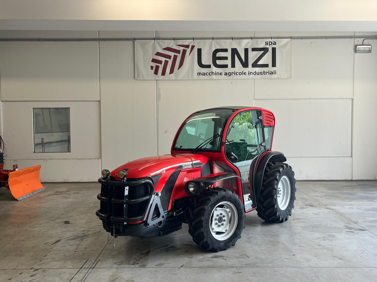 ANTONIO CARRARO TGF 7800S - Tractor: foto 1 ANTONIO CARRARO TGF 7800S - Tractor: foto 1