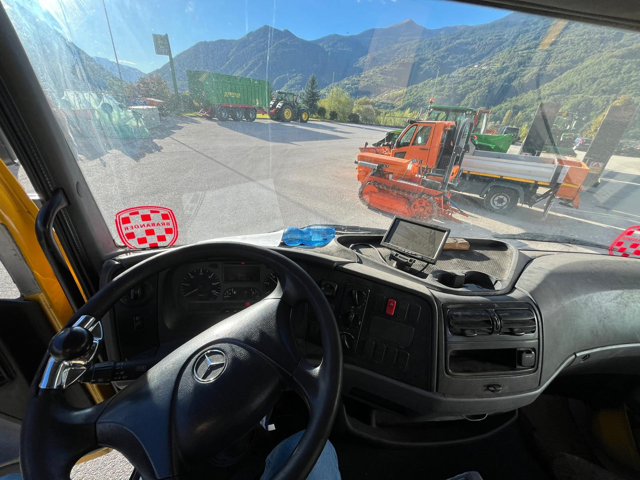 Camión portacontenedore/ Intercambiable MERCEDES-BENZ KAMAG: foto 10 Camión portacontenedore/ Intercambiable MERCEDES-BENZ KAMAG: foto 10