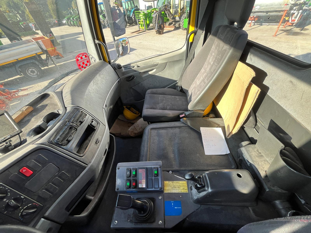 Camión portacontenedore/ Intercambiable MERCEDES-BENZ KAMAG: foto 11 Camión portacontenedore/ Intercambiable MERCEDES-BENZ KAMAG: foto 11