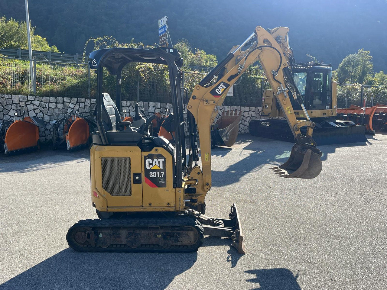 MINIESCAVATORE CAT 301.7 CR - Miniexcavadora: foto 5 MINIESCAVATORE CAT 301.7 CR - Miniexcavadora: foto 5