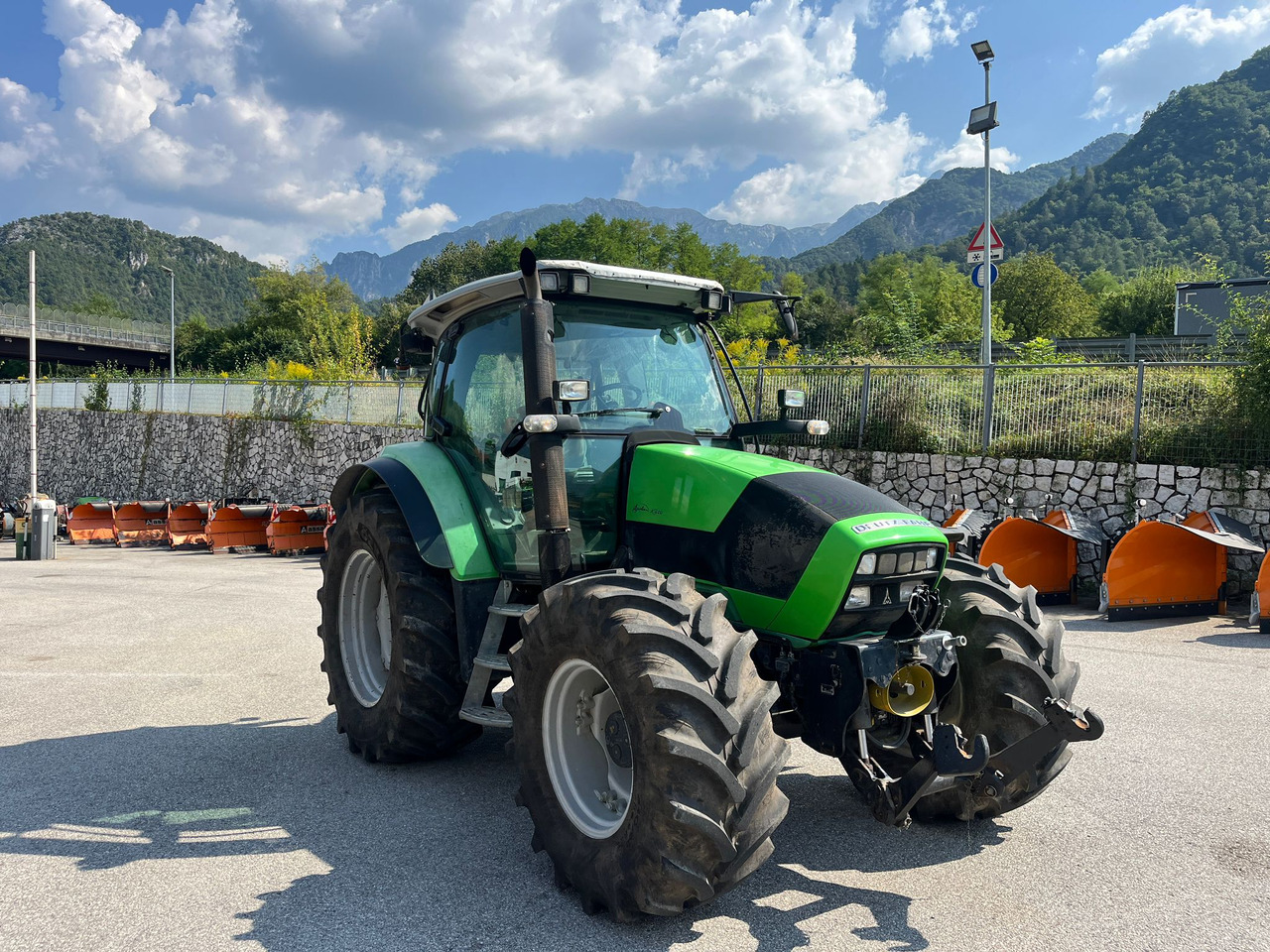 TRATTORE DEUTZ-FAHR AGROTRON K 420 - Tractor: foto 5 TRATTORE DEUTZ-FAHR AGROTRON K 420 - Tractor: foto 5
