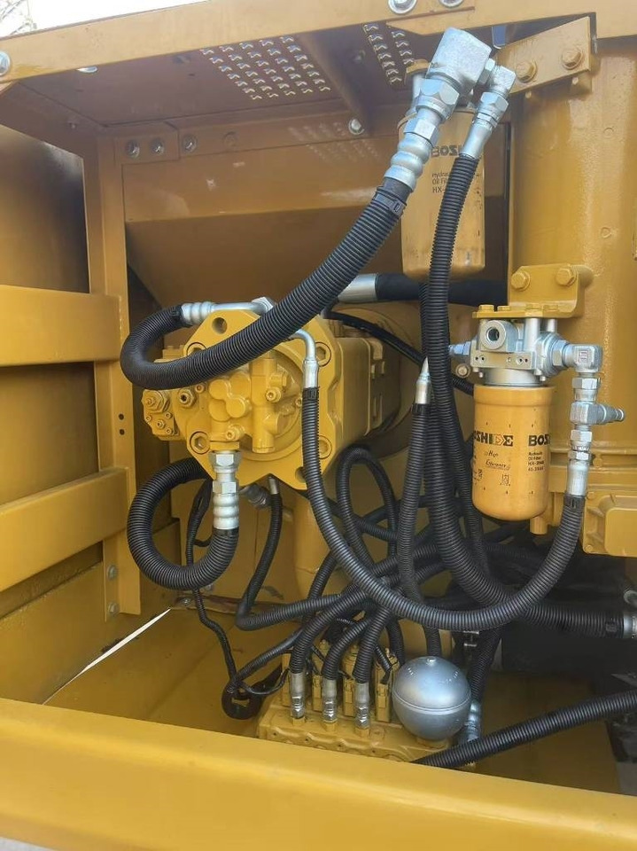 Arrendamiento de CAT 320 B  CAT 320 B: foto 6