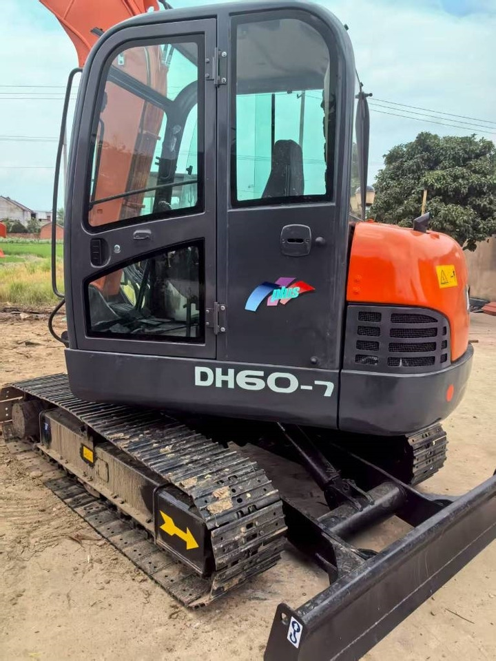 Doosan DH 60-7 - Miniexcavadora: foto 5 Doosan DH 60-7 - Miniexcavadora: foto 5
