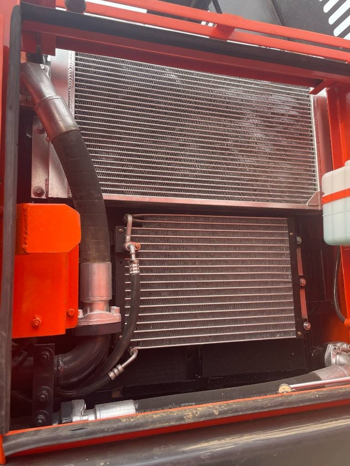 Doosan DX 225 - Excavadora de cadenas: foto 5 Doosan DX 225 - Excavadora de cadenas: foto 5