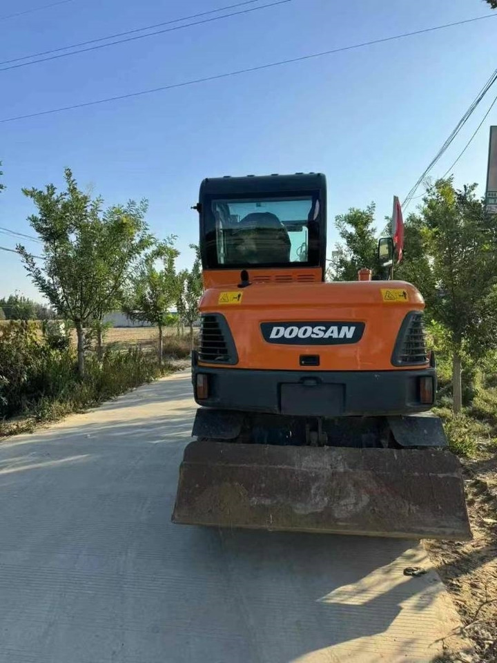 Doosan DX 60  - Miniexcavadora: foto 2 Doosan DX 60  - Miniexcavadora: foto 2