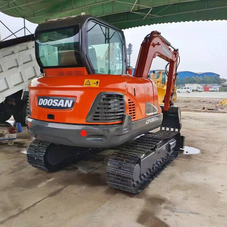 Doosan DX 60 - Miniexcavadora: foto 1 Doosan DX 60 - Miniexcavadora: foto 1