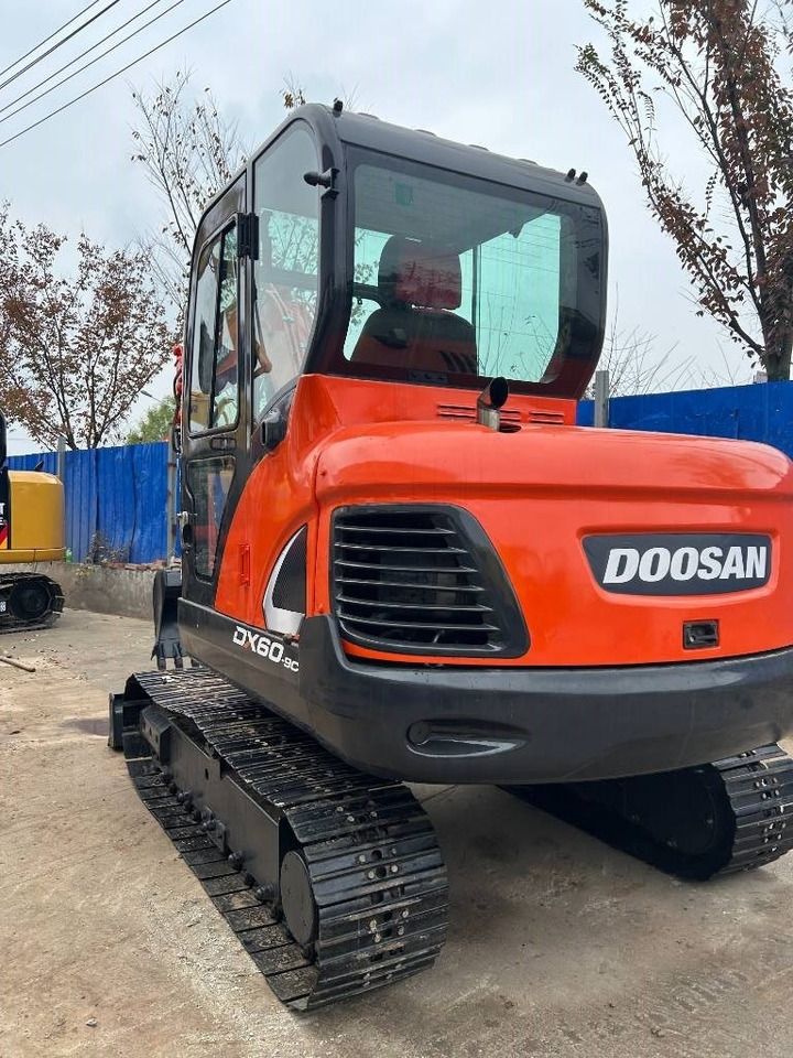 Doosan DX 60  - Excavadora de cadenas: foto 3 Doosan DX 60  - Excavadora de cadenas: foto 3
