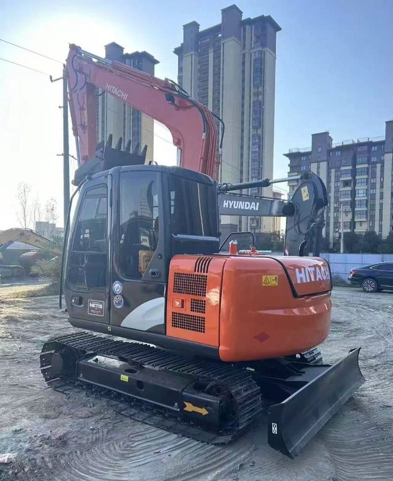 Hitachi 70 - Miniexcavadora: foto 3 Hitachi 70 - Miniexcavadora: foto 3