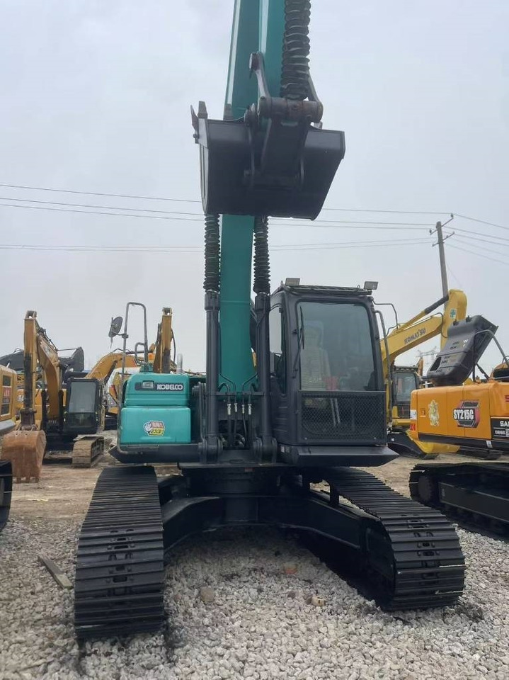 Excavadora de cadenas Kobelco 200: foto 6
