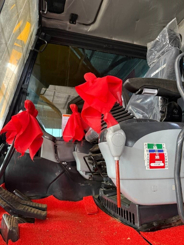 Komatsu 350 - Excavadora de cadenas: foto 3 Komatsu 350 - Excavadora de cadenas: foto 3