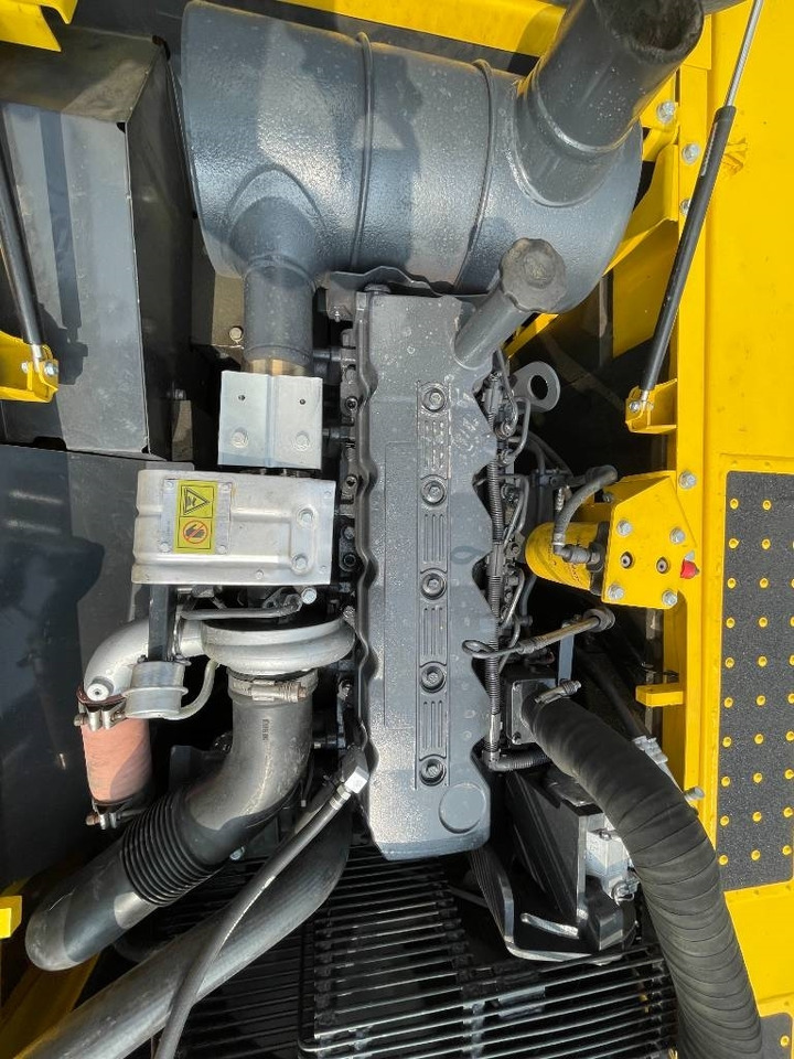 Komatsu PC 220-8 - Excavadora de cadenas: foto 4 Komatsu PC 220-8 - Excavadora de cadenas: foto 4