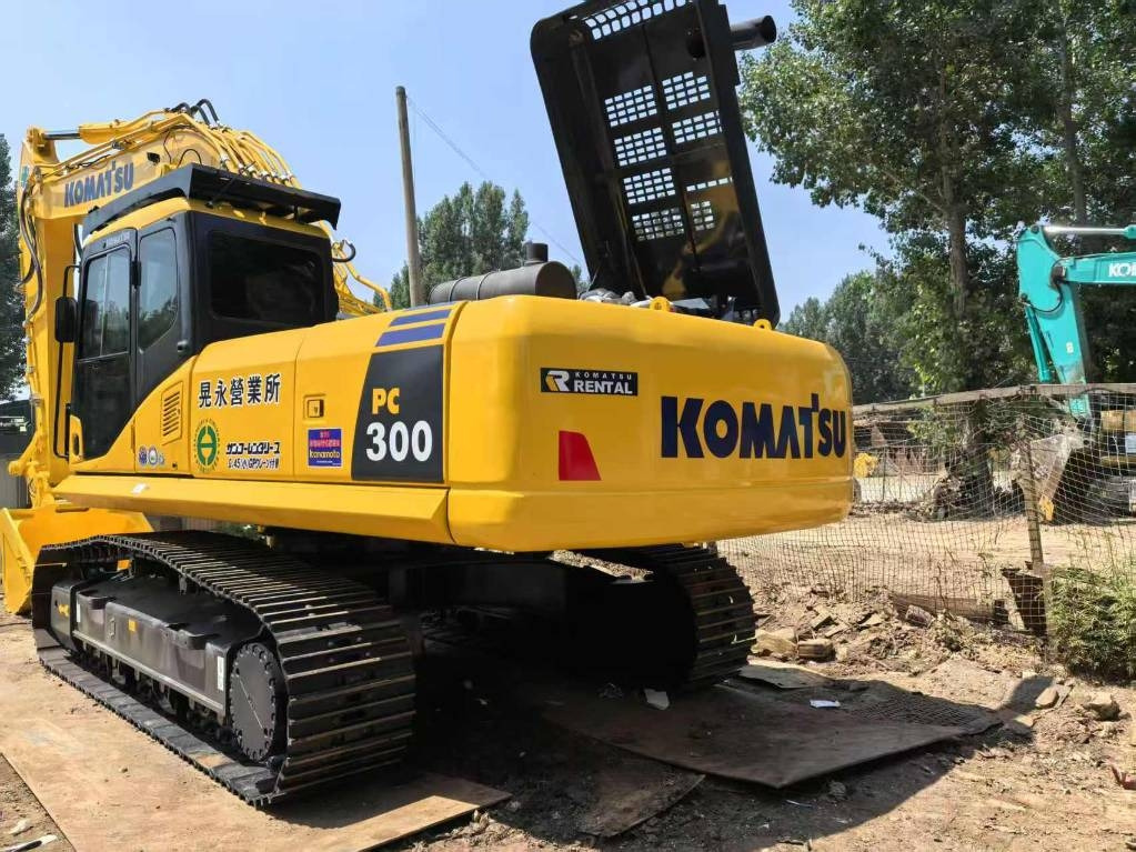 Komatsu PC 300 - Excavadora de cadenas: foto 1 Komatsu PC 300 - Excavadora de cadenas: foto 1