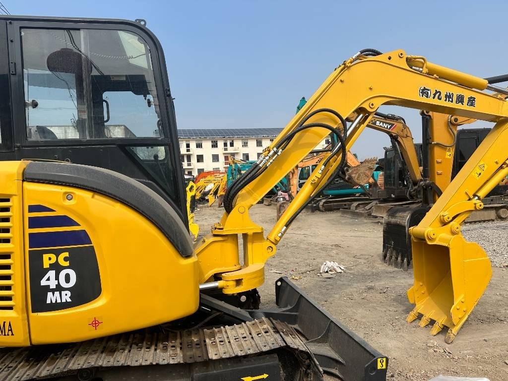 Komatsu PC 40 - Miniexcavadora: foto 1 Komatsu PC 40 - Miniexcavadora: foto 1