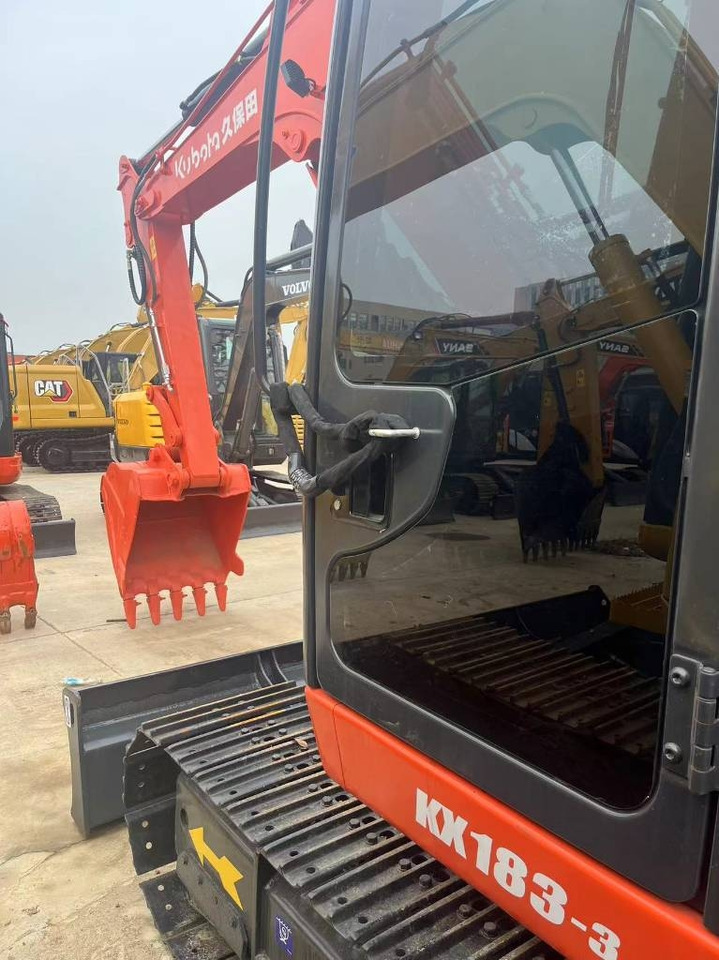 Kubota KX 183 - Excavadora de cadenas: foto 1 Kubota KX 183 - Excavadora de cadenas: foto 1