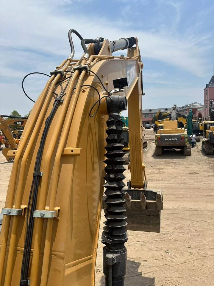 XCMG XE 215 DA - Excavadora de cadenas: foto 2 XCMG XE 215 DA - Excavadora de cadenas: foto 2