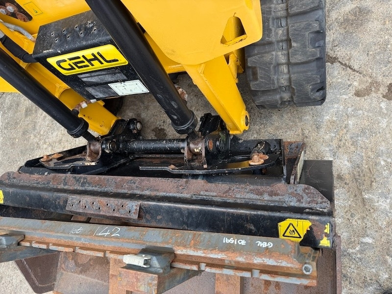 Gehl RT 105  - Cargadora de cadenas: foto 5 Gehl RT 105  - Cargadora de cadenas: foto 5