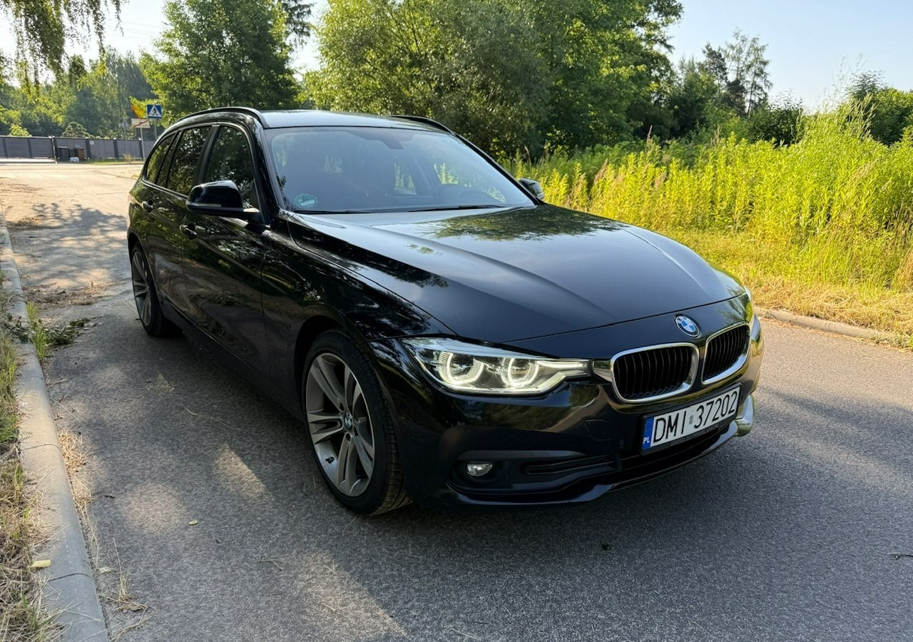 Coche familiar BMW SERIA 3 V (F30/F31/F34) BMW SERIA 3 318d 150KM Automat SportLine*AdaptiveLed*Navi*Półskóra*SerwisBMW* FV: foto 6
