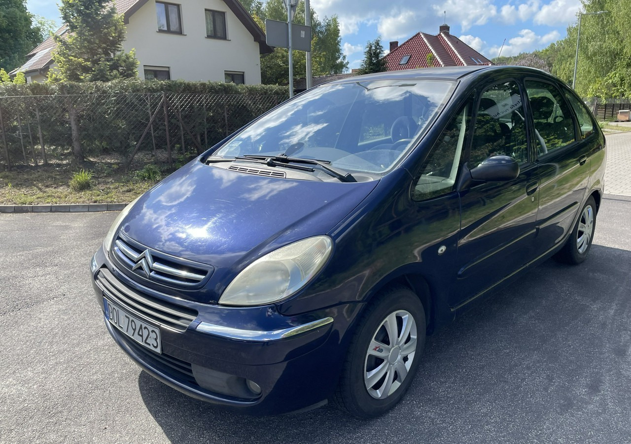 Citroen Xsara Picasso Citroen Xsara Picasso 1.6HDI-110KM Klima tempomat 2006 - Coche: foto 2 Citroen Xsara Picasso Citroen Xsara Picasso 1.6HDI-110KM Klima tempomat 2006 - Coche: foto 2