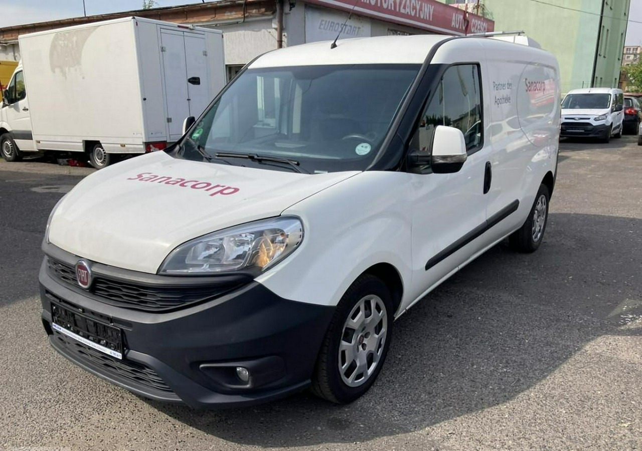 Fiat Doblo Fiat Doblo 1,6 jtd ECO Flex chłodnia do leków 2017 - Furgoneta frigorifica: foto 1 Fiat Doblo Fiat Doblo 1,6 jtd ECO Flex chłodnia do leków 2017 - Furgoneta frigorifica: foto 1