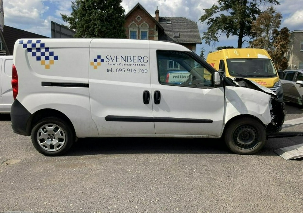 Fiat Doblo Fiat Doblo MAXI 1,6 jtd ECO Flex 105KM Klima 2021 - Furgón: foto 3 Fiat Doblo Fiat Doblo MAXI 1,6 jtd ECO Flex 105KM Klima 2021 - Furgón: foto 3