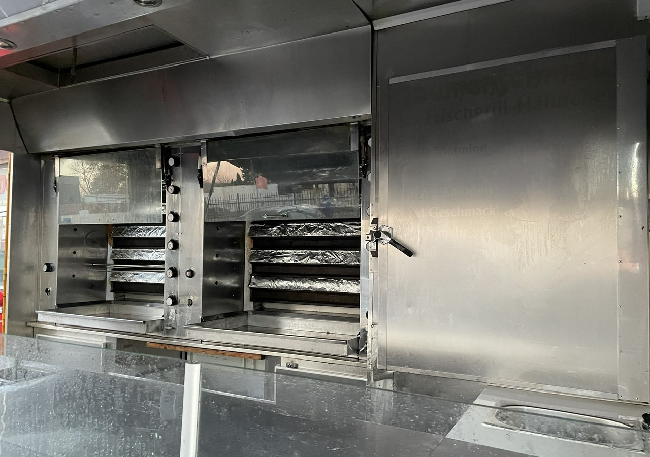 Fiat Ducato Autosklep Autogrill Gastronomiczny Food Truck Foodtruck 68tkm 3500 - Camión tienda: foto 5 Fiat Ducato Autosklep Autogrill Gastronomiczny Food Truck Foodtruck 68tkm 3500 - Camión tienda: foto 5