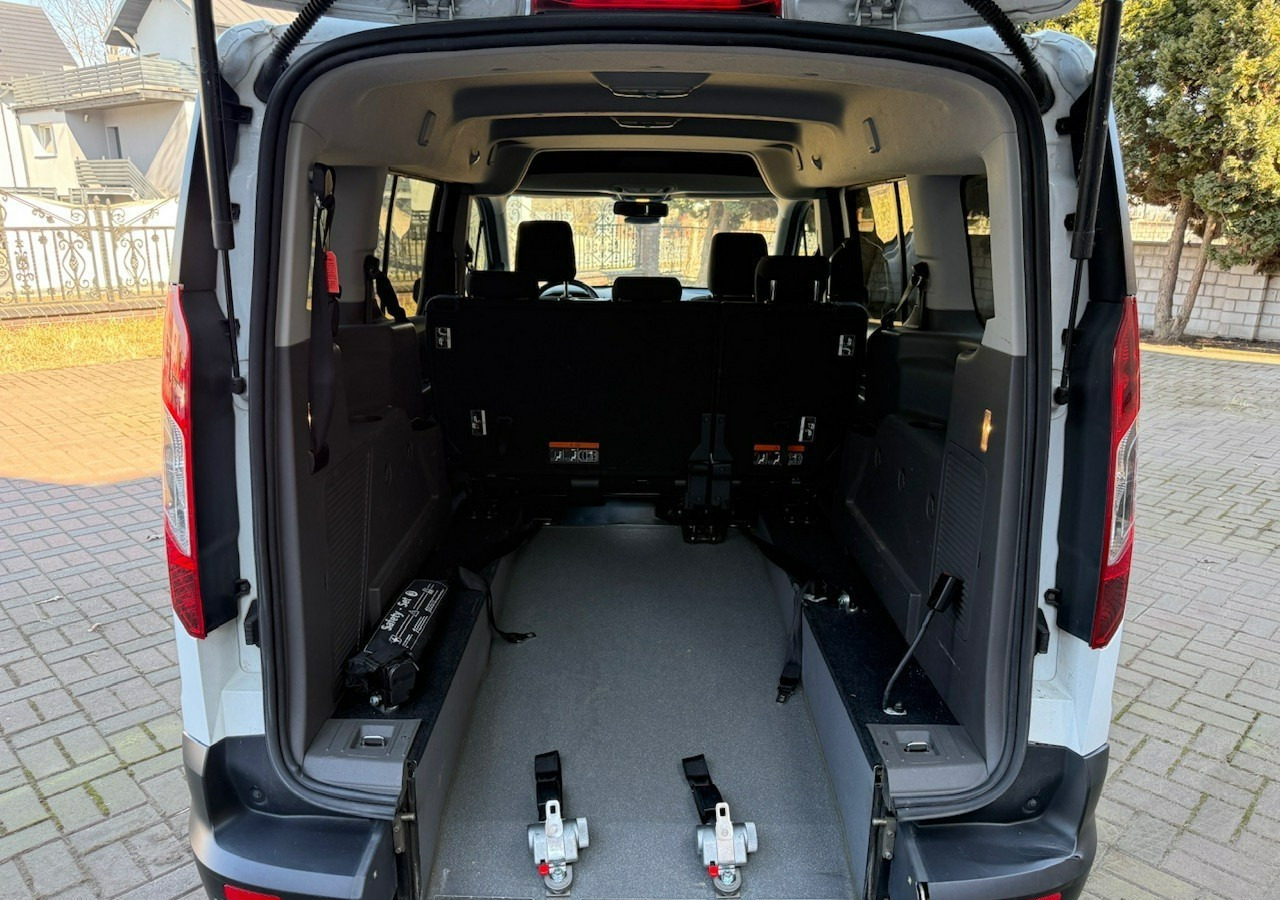 Ford Tourneo Connect II Connect dla niepełnosprawnych Rampa Inwalida Bogate wersja PFRON 20 - Coche: foto 3 Ford Tourneo Connect II Connect dla niepełnosprawnych Rampa Inwalida Bogate wersja PFRON 20 - Coche: foto 3