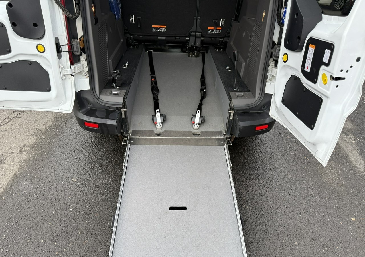 Ford Tourneo Connect II Connect dla niepełnosprawnych Rampa Inwalida PFRON Model 2021 - Coche familiar: foto 3 Ford Tourneo Connect II Connect dla niepełnosprawnych Rampa Inwalida PFRON Model 2021 - Coche familiar: foto 3