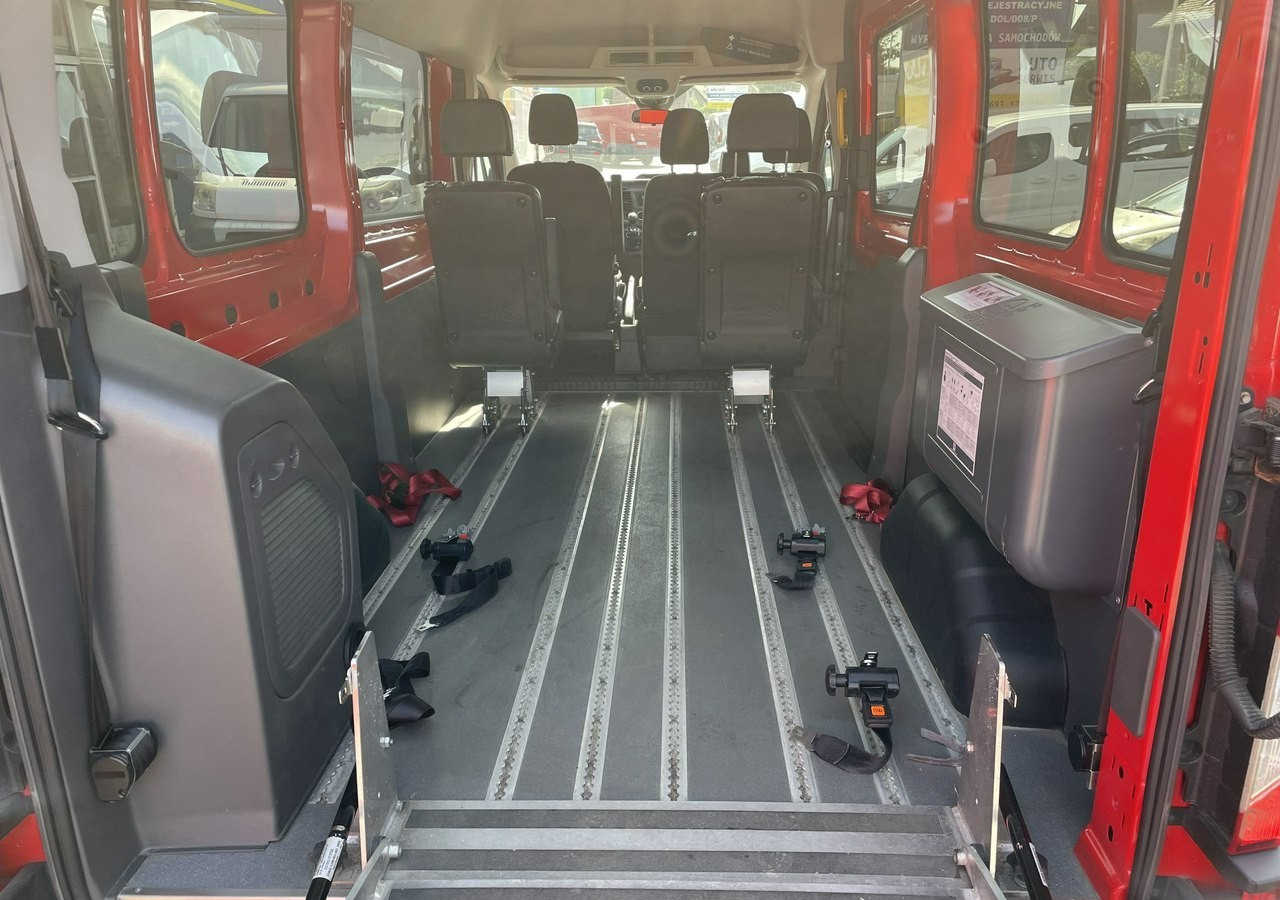 Ford Transit VIII Transit przewozu Niepełnosprawnych 2 wózki inwalida rampa 2021 PFRON - Coche: foto 2 Ford Transit VIII Transit przewozu Niepełnosprawnych 2 wózki inwalida rampa 2021 PFRON - Coche: foto 2