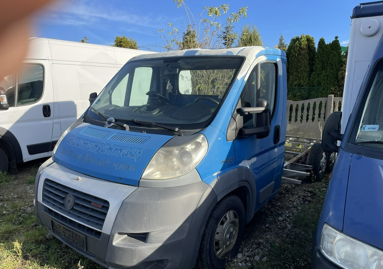 Fiat Ducato Ducato 3.0-160KM Rama pod zabudowę 2009 - Furgoneta: foto 4 Fiat Ducato Ducato 3.0-160KM Rama pod zabudowę 2009 - Furgoneta: foto 4