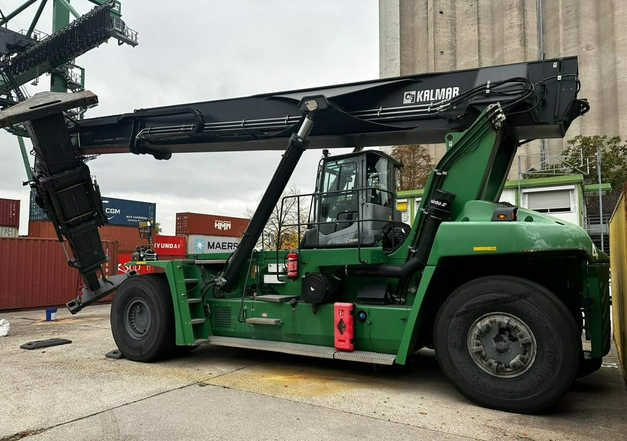 Inna Inny KALMAR DRG450 - 60S5 M REACHSTACKER Wózek do kontenerów 6284h 2018 - Carretilla para contenedores: foto 4 Inna Inny KALMAR DRG450 - 60S5 M REACHSTACKER Wózek do kontenerów 6284h 2018 - Carretilla para contenedores: foto 4