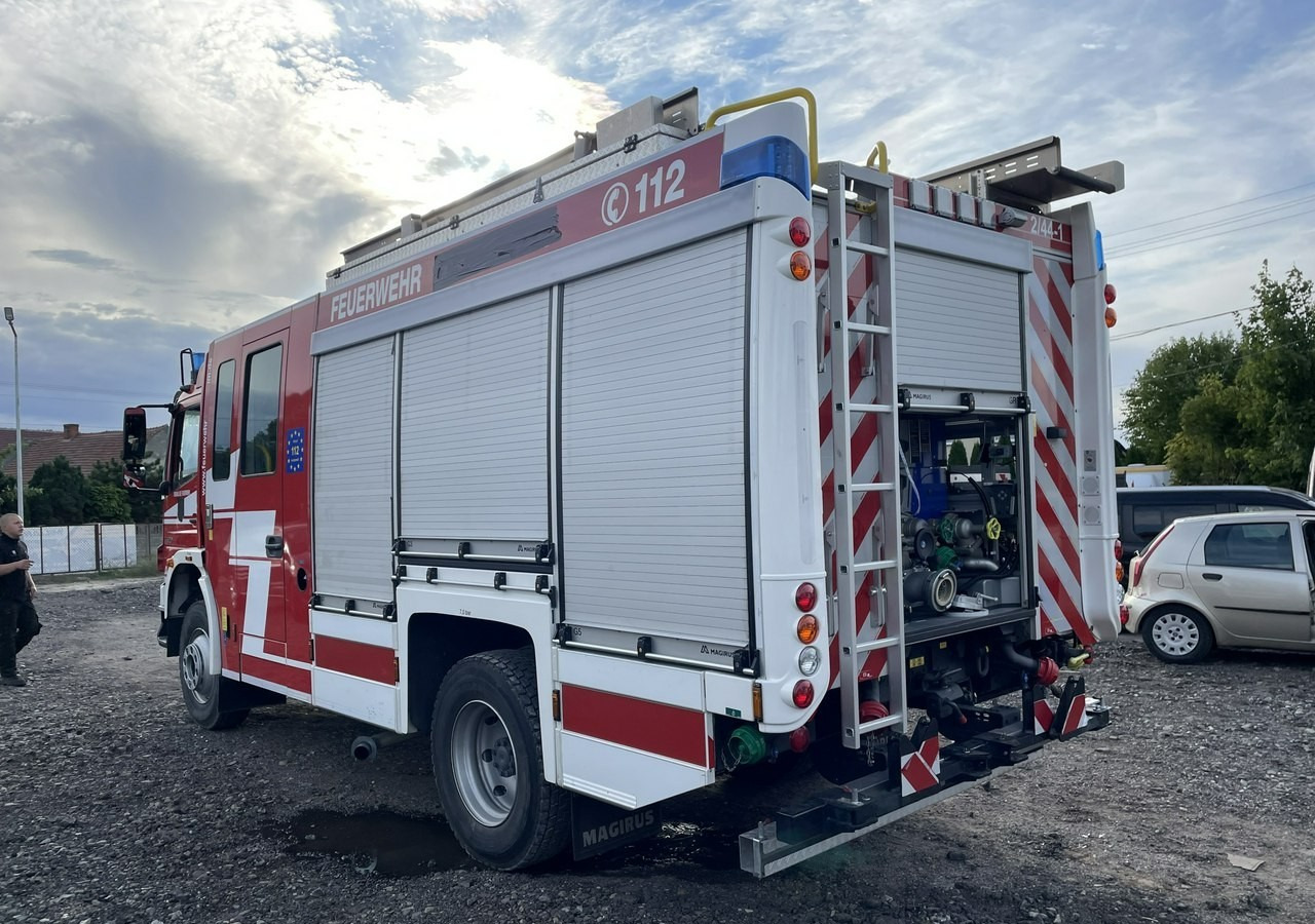 Mercedes-Benz Atego 1529 LF20 Straż Pożarna 4X4 Wóż Strażacki 6647km M2016 Mercedes Atego 1529 LF20 Straż Pożarna 4X4 Wóż Strażacki ... - Camión de bomberos: foto 2 Mercedes-Benz Atego 1529 LF20 Straż Pożarna 4X4 Wóż Strażacki 6647km M2016 Mercedes Atego 1529 LF20 Straż Pożarna 4X4 Wóż Strażacki ... - Camión de bomberos: foto 2