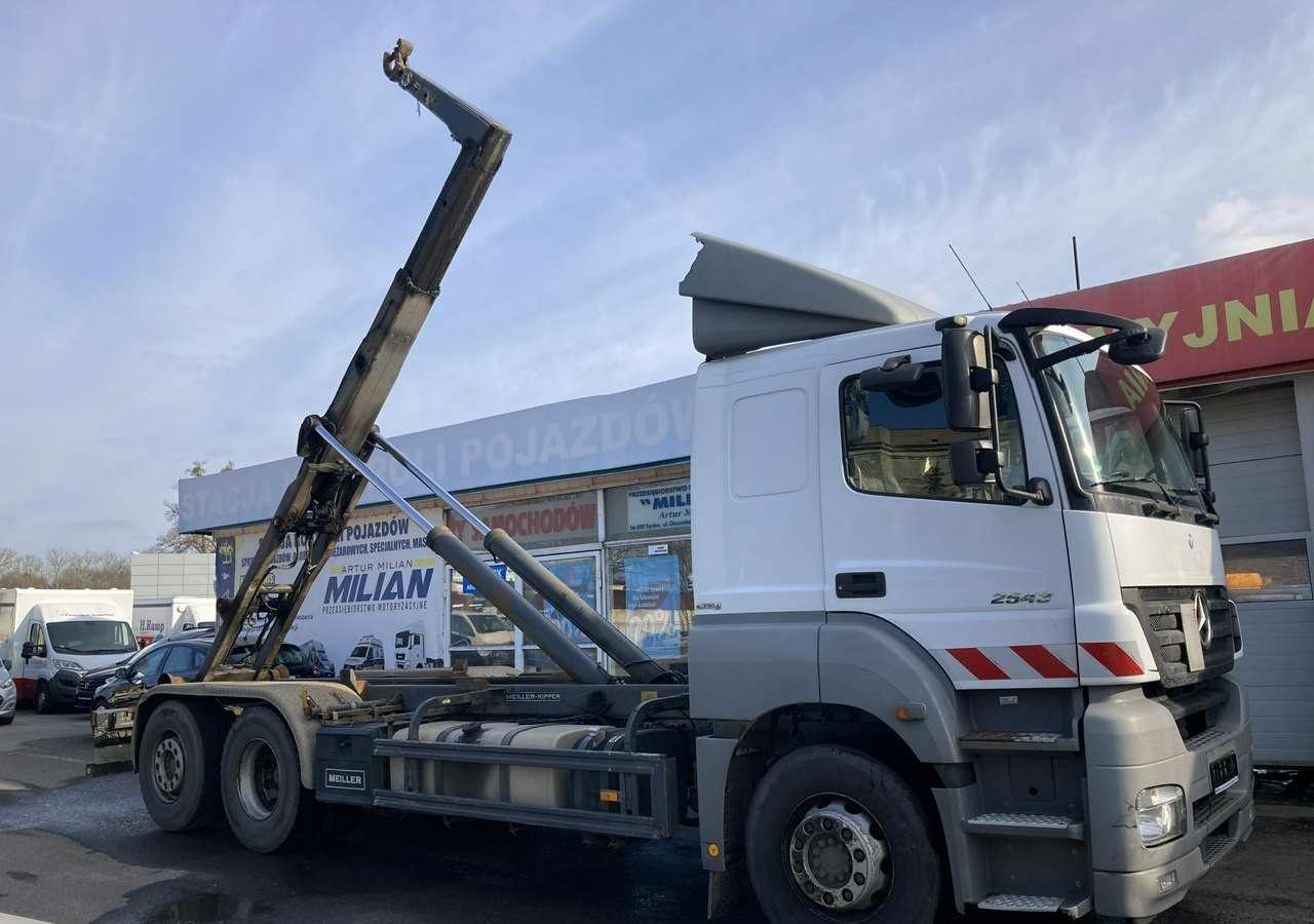 Mercedes-Benz Axor 2543 Hakowiec MEILLER-KIPPER Model 2009 Axor 2543 Hakowiec MEILLER-KIPPER Model 2009 - Camión multibasculante: foto 4 Mercedes-Benz Axor 2543 Hakowiec MEILLER-KIPPER Model 2009 Axor 2543 Hakowiec MEILLER-KIPPER Model 2009 - Camión multibasculante: foto 4