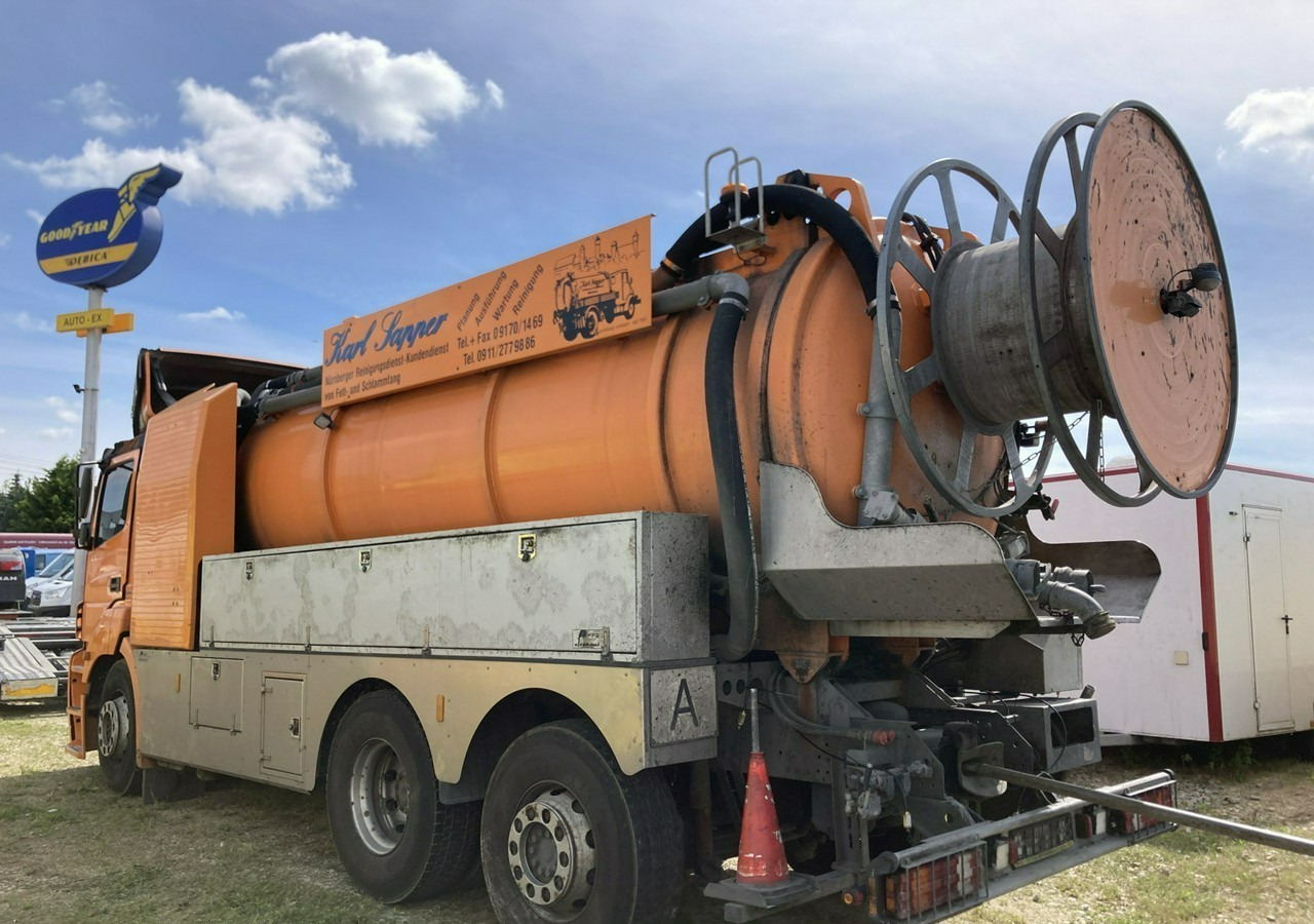 Mercedes-Benz Inny Mercedes-Benz AXOR 2543 Asenizacyjny kanalizacja szambiarka Wuko Beczka 2010 - Limpieza de alcantarillado: foto 3 Mercedes-Benz Inny Mercedes-Benz AXOR 2543 Asenizacyjny kanalizacja szambiarka Wuko Beczka 2010 - Limpieza de alcantarillado: foto 3