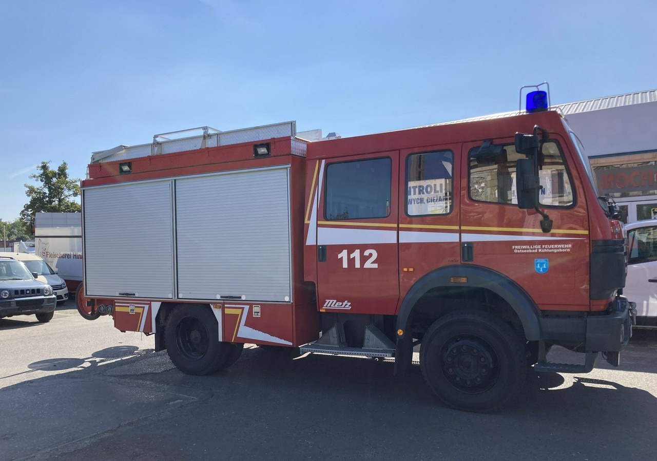 Mercedes-Benz Inny Mercedes-Benz Mercedes 1224 Straż Pożarna Gaśnicza 4X4 Metz 97 - Camión de bomberos: foto 4 Mercedes-Benz Inny Mercedes-Benz Mercedes 1224 Straż Pożarna Gaśnicza 4X4 Metz 97 - Camión de bomberos: foto 4
