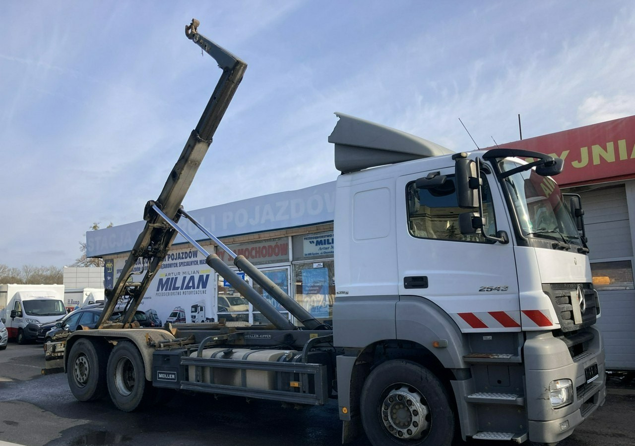 Mercedes-Benz Inny Mercedes-Benz Mercedes Axor 2543 Hakowiec bramowiec MEILLER-KIPPER Model 2009 - Camión multibasculante: foto 3 Mercedes-Benz Inny Mercedes-Benz Mercedes Axor 2543 Hakowiec bramowiec MEILLER-KIPPER Model 2009 - Camión multibasculante: foto 3