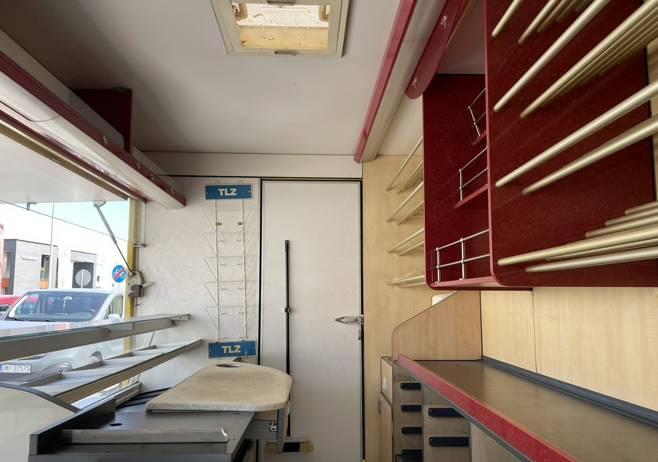 Mercedes-Benz Sprinter Autosklep piec Sklep Gastronomiczny Food Truck Foodtruck bar BORCO20 - Camión tienda: foto 5 Mercedes-Benz Sprinter Autosklep piec Sklep Gastronomiczny Food Truck Foodtruck bar BORCO20 - Camión tienda: foto 5