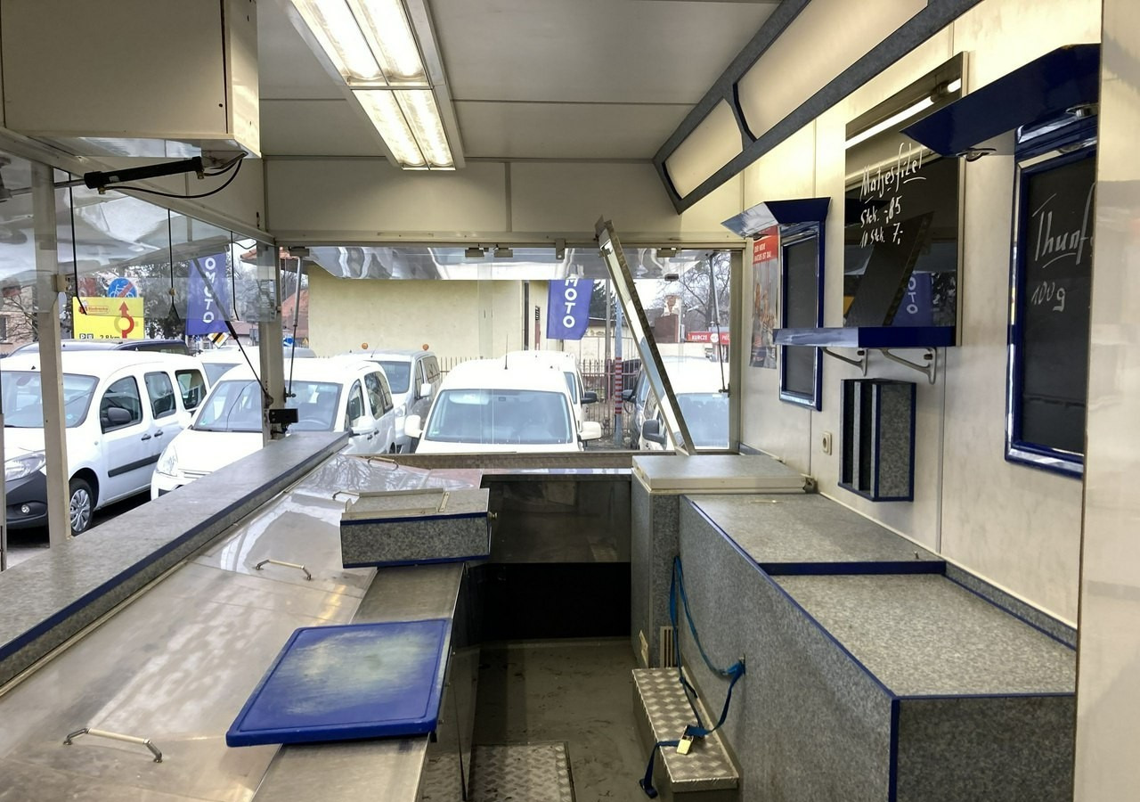 Mercedes-Benz Sprinter Sprinter Autosklep Gastronomiczny wędli Ryb Food Truck Foodtruck skl - Camión tienda: foto 4 Mercedes-Benz Sprinter Sprinter Autosklep Gastronomiczny wędli Ryb Food Truck Foodtruck skl - Camión tienda: foto 4
