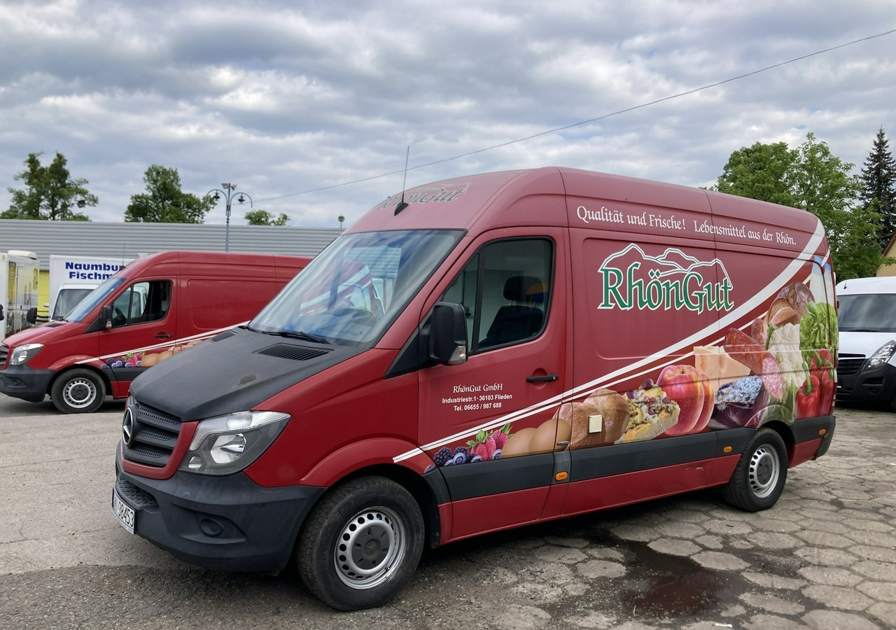 Mercedes-Benz Sprinter Sprinter Autosklep sklep bar Gastronomiczny Food Truck Foodtruck 201 - Camión tienda: foto 4 Mercedes-Benz Sprinter Sprinter Autosklep sklep bar Gastronomiczny Food Truck Foodtruck 201 - Camión tienda: foto 4