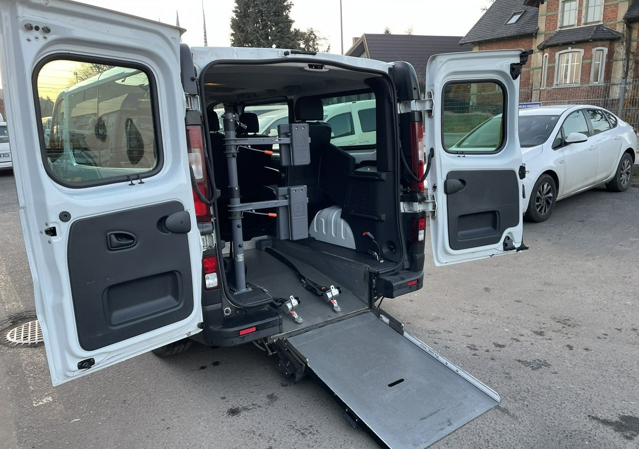 Opel Vivaro Opel Vivaro dla Niepełnosprawnych inwalida Rampa Model 2019 - Coche: foto 1 Opel Vivaro Opel Vivaro dla Niepełnosprawnych inwalida Rampa Model 2019 - Coche: foto 1