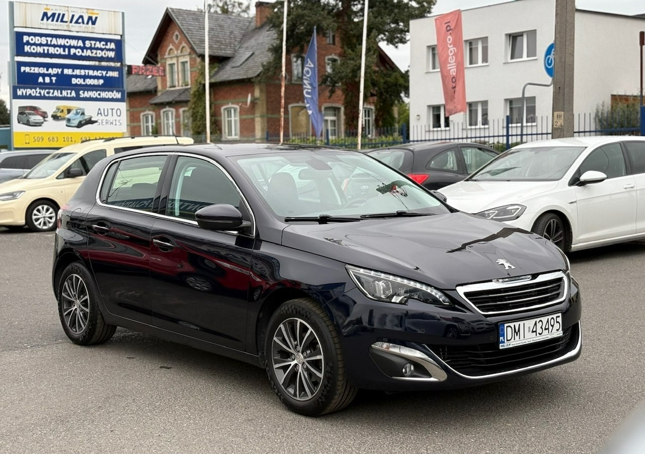 Peugeot 308 II Peugeot 308 HB 1.6HDI 85tkm FullLed Navi Klima 2016 - Hatchback: foto 1 Peugeot 308 II Peugeot 308 HB 1.6HDI 85tkm FullLed Navi Klima 2016 - Hatchback: foto 1