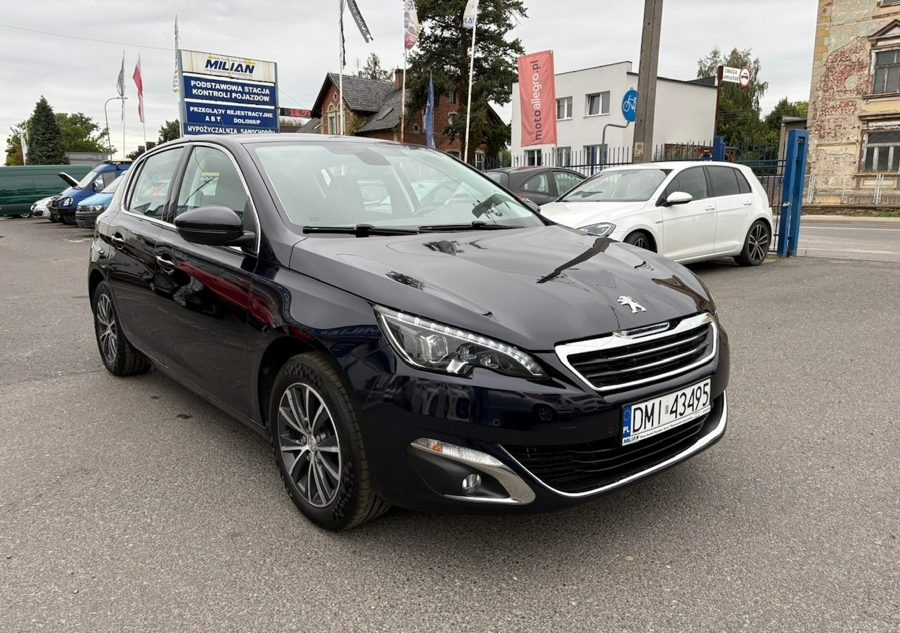 Peugeot 308 II Peugeot 308 HB 1.6HDI 85tkm FullLed Navi Klima 2016 - Hatchback: foto 2 Peugeot 308 II Peugeot 308 HB 1.6HDI 85tkm FullLed Navi Klima 2016 - Hatchback: foto 2
