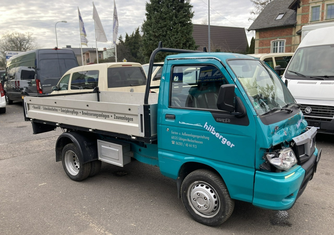 Piaggio Piaggio porter Maxi Wywrotka bliżniacze koła 2017 - Furgoneta basculante: foto 4 Piaggio Piaggio porter Maxi Wywrotka bliżniacze koła 2017 - Furgoneta basculante: foto 4