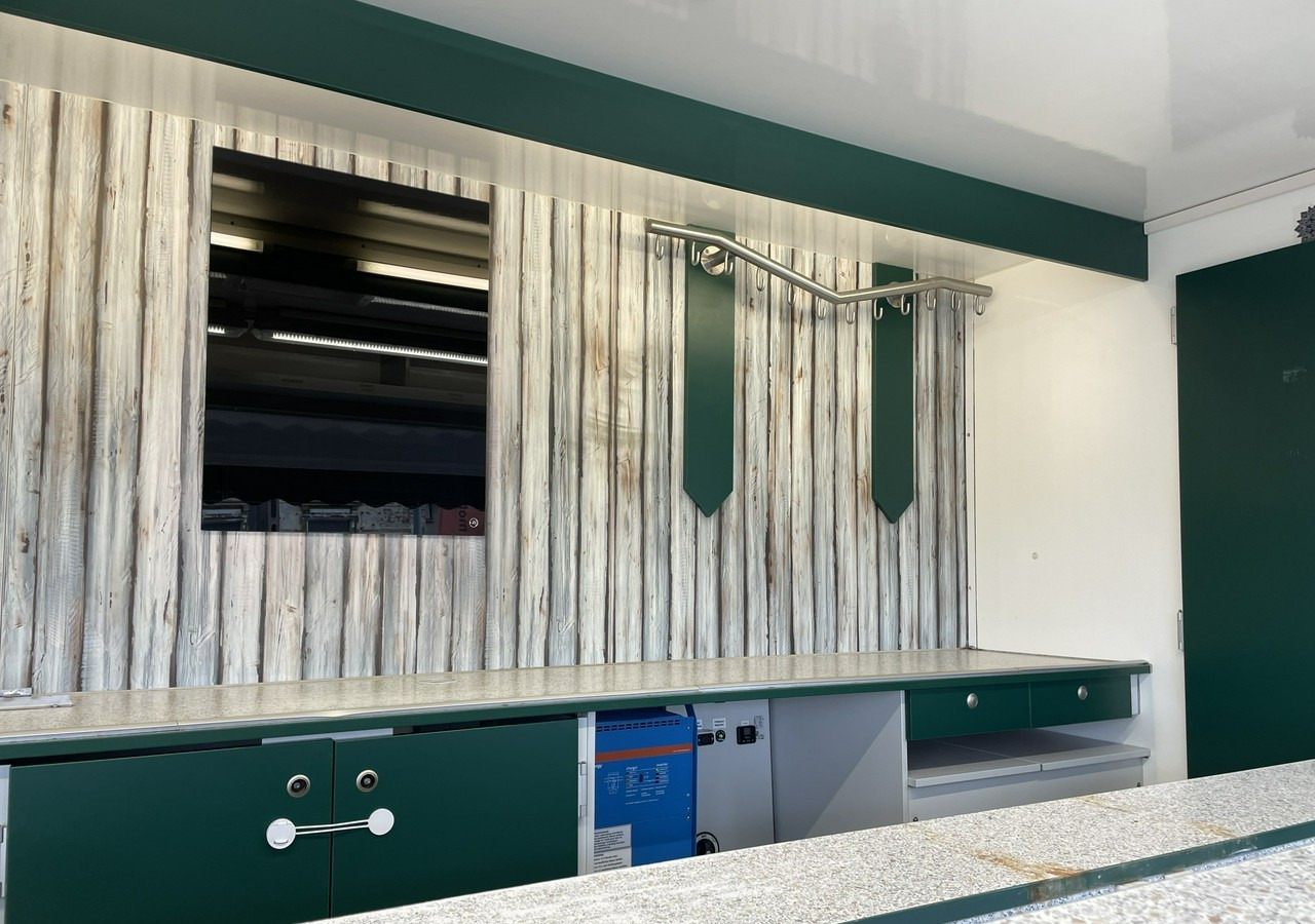 Renault Master Autosklep Gastronomiczny Food Truck Foodtruck sklep W-zasil 2015 - Camión tienda: foto 5 Renault Master Autosklep Gastronomiczny Food Truck Foodtruck sklep W-zasil 2015 - Camión tienda: foto 5