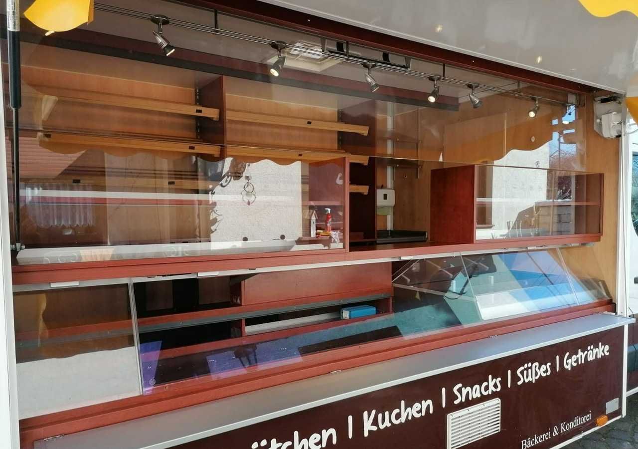 Renault Master Autosklep Sklep pieczywa Gastronomiczny Food Truck Foodtruck 2015 - Camión tienda: foto 5 Renault Master Autosklep Sklep pieczywa Gastronomiczny Food Truck Foodtruck 2015 - Camión tienda: foto 5