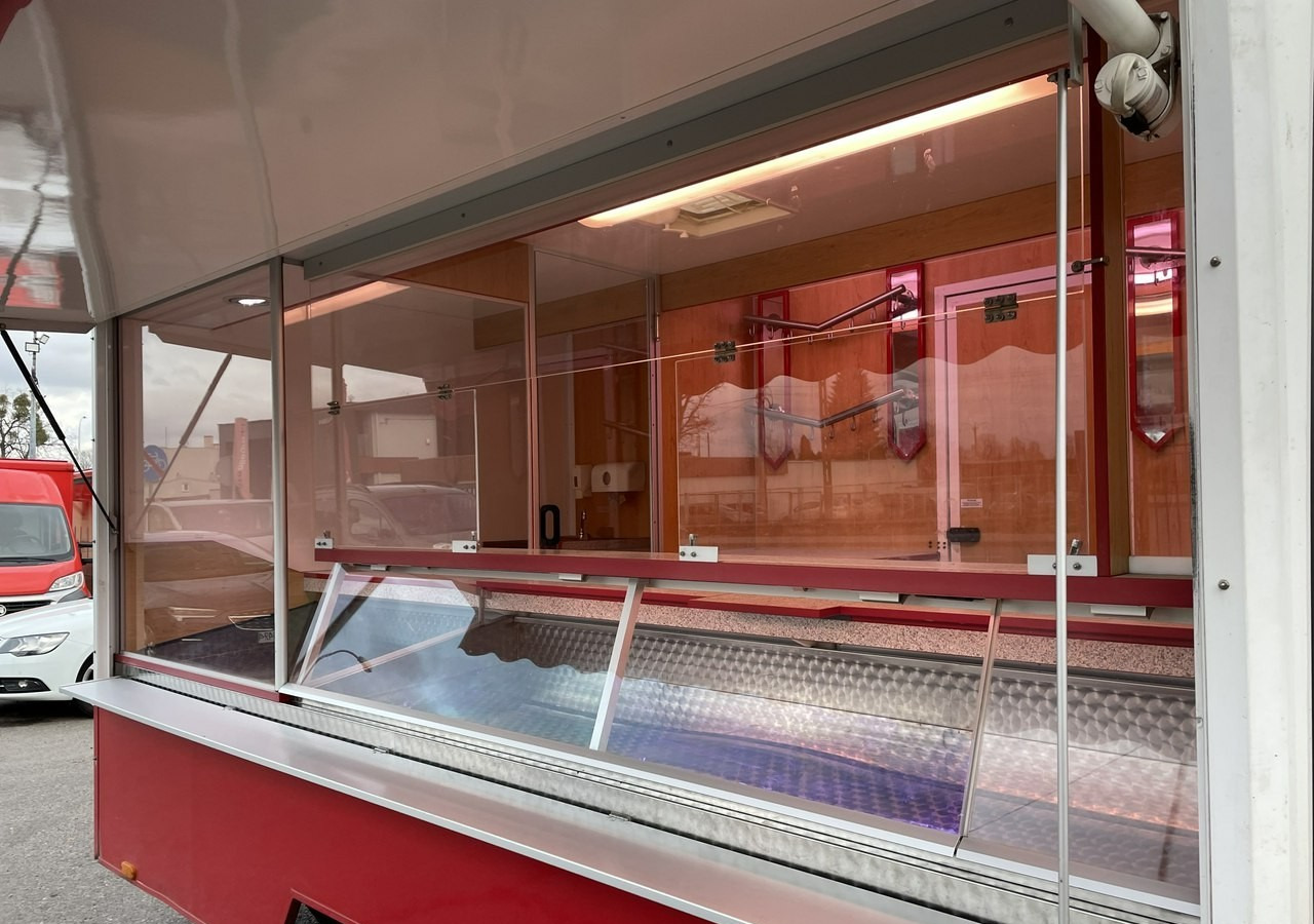 Renault Master Autosklep Wędli Gastronomiczny Food Truck Foodtruck sklep W-zasil 20 - Camión tienda: foto 2 Renault Master Autosklep Wędli Gastronomiczny Food Truck Foodtruck sklep W-zasil 20 - Camión tienda: foto 2