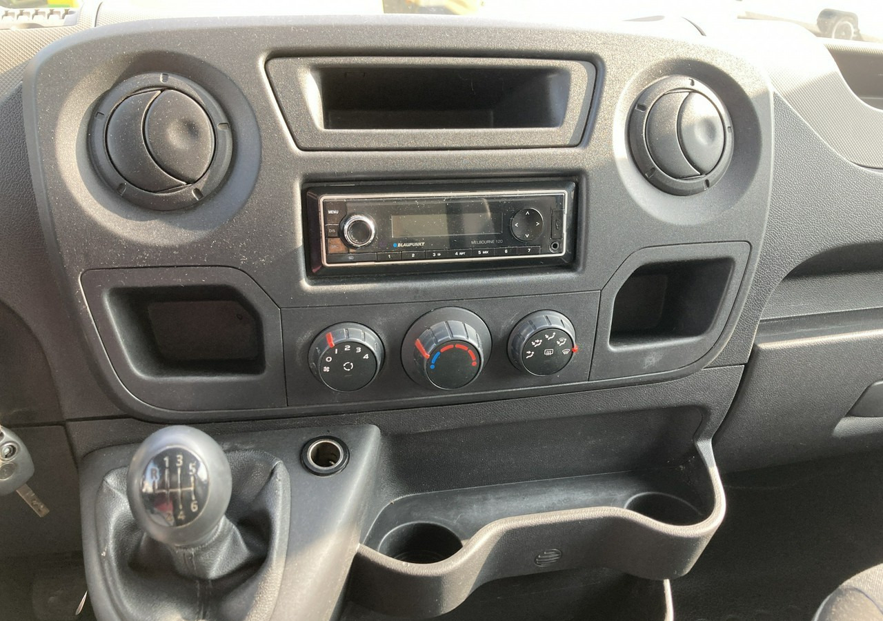 Renault Master Autosklep pieczywa Gastronomiczny Food Truck Foodtruck sklep BORCO20 - Camión tienda: foto 5 Renault Master Autosklep pieczywa Gastronomiczny Food Truck Foodtruck sklep BORCO20 - Camión tienda: foto 5